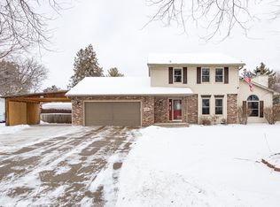 3026 Summer Pl, Green Bay, WI 54313