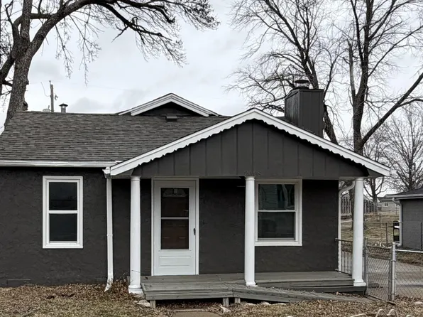 2008 Avenue E, Council Bluffs, IA 51501