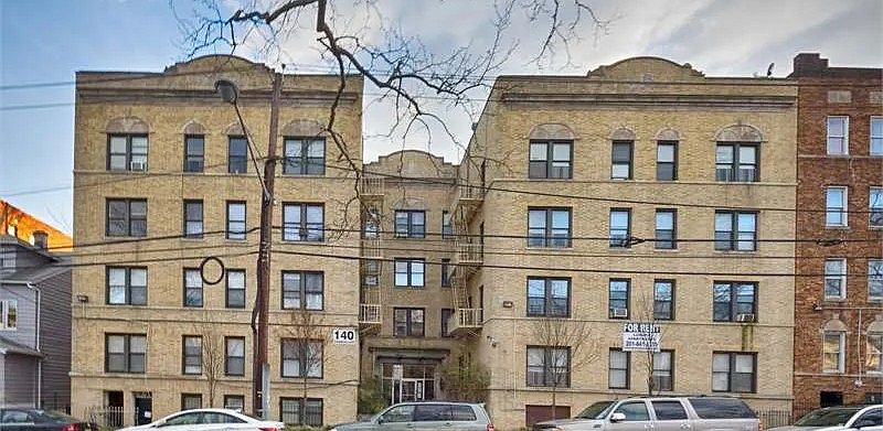 1st image of 140 Chancellor Ave #B1