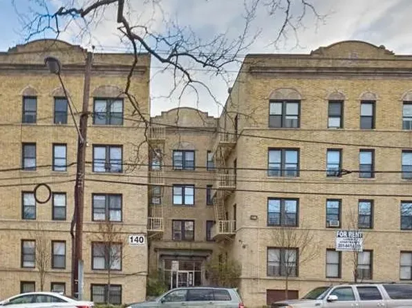 140 Chancellor Ave, Newark, NJ