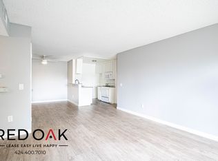 11823 Victory Blvd #211, North Hollywood, CA 91606