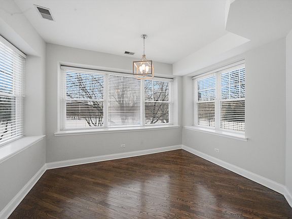 5th image of 5884 N Ridge Ave #2