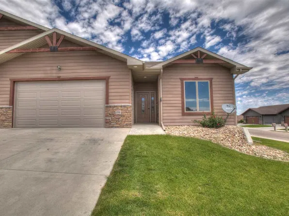 310 Dunbar Ct, Rapid City, SD 57701