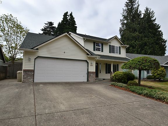 2nd image of 13007 NE 95th St