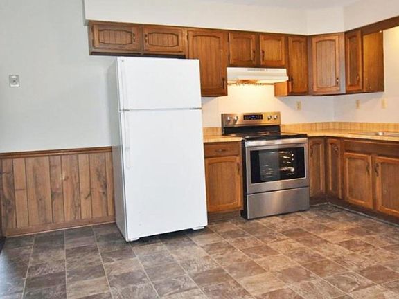 4th image of 792 E Northfield Blvd #792