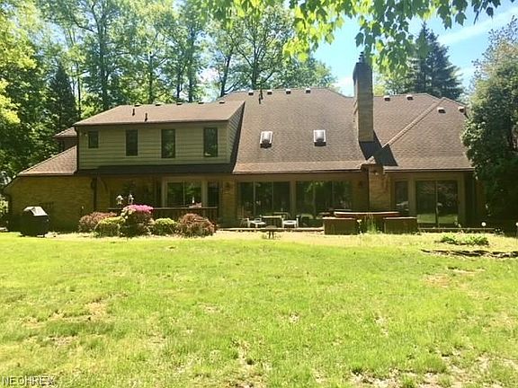 3rd image of 32368 Regency Ct