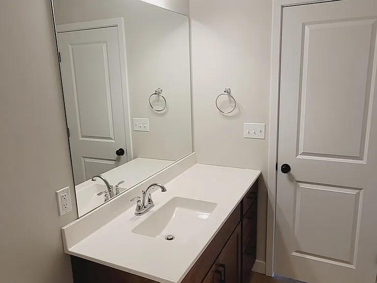 4604 Alan Ln. — Photo 6