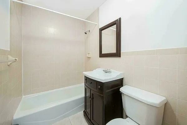 Rented by Bold New York | media 4