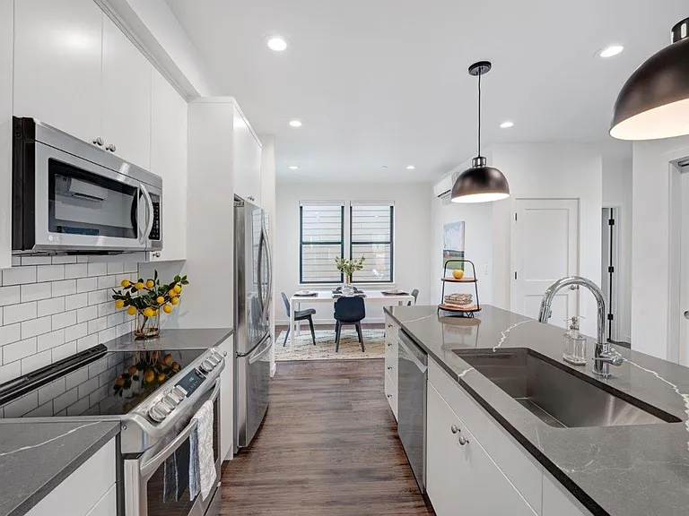 5915 Sunset Ave — Photo 5