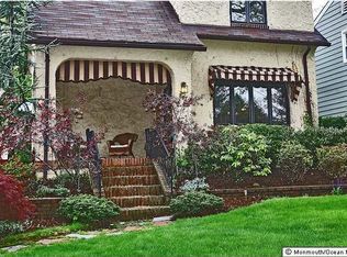 707 Raymere Ave, Interlaken, NJ 07712
