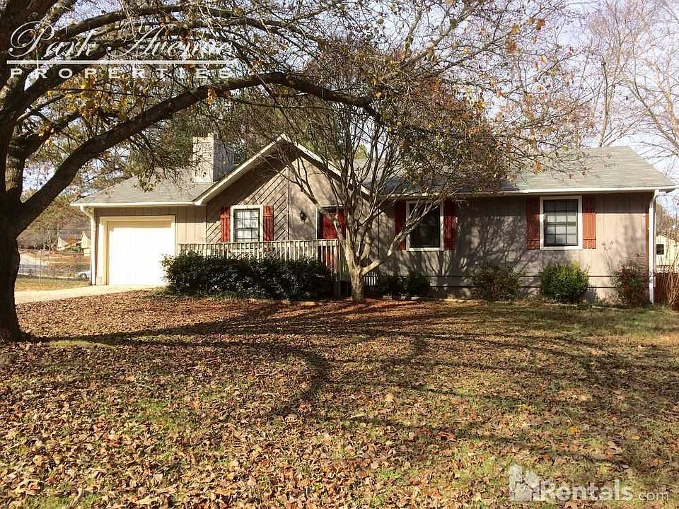 1st image of 1635 Cherry Hill Ct SW