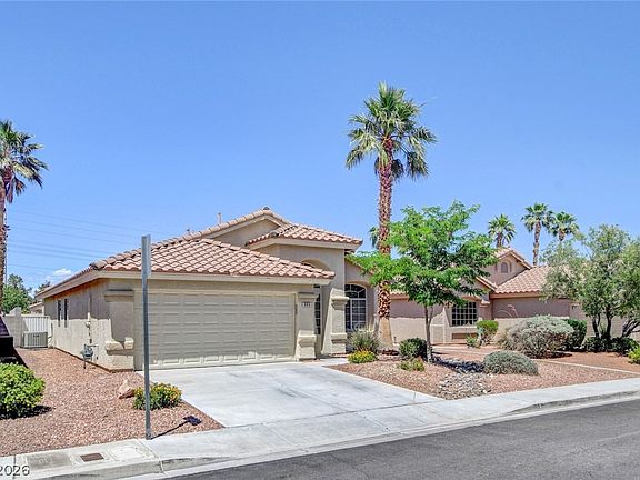 2nd image of 980 Sand Coral Dr
