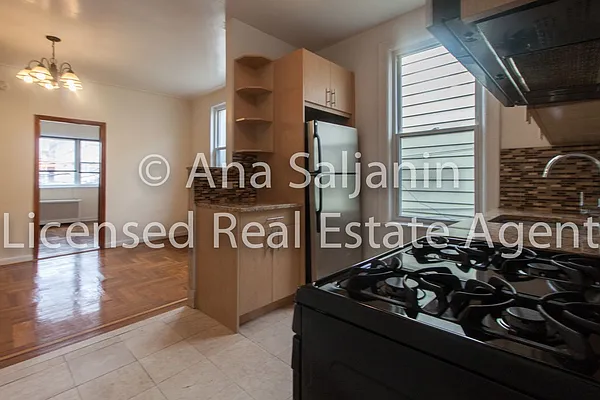 Rented by Citi Zone Realty | media 17