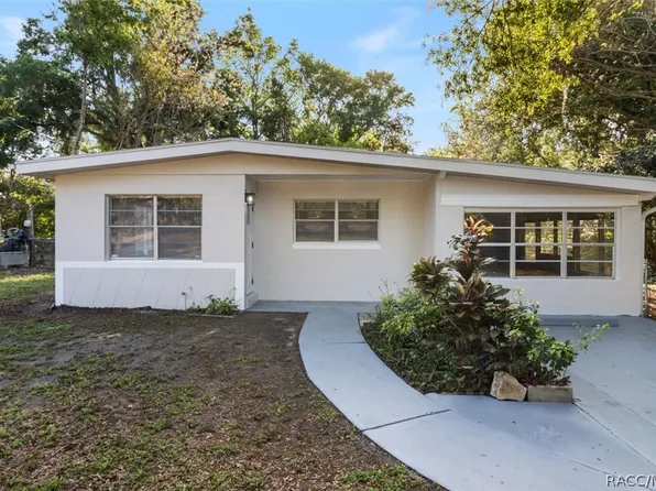 21450 Canal Dr, Brooksville, FL 34601