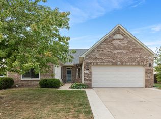 1184 Turfway Dr, Avon, IN 46123