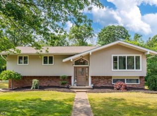 42 Normandy Dr, Parsippany, NJ 07054