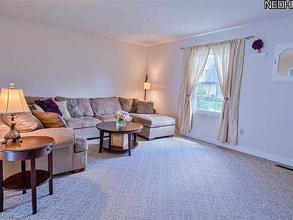 3rd image of 5154 Liberty Ln #B