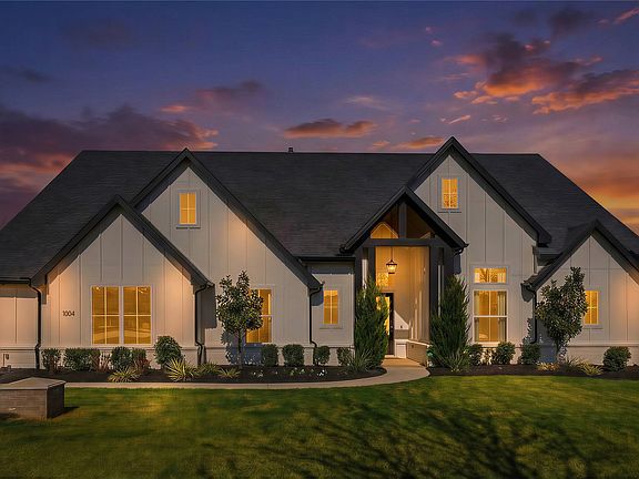 2nd image of 1004 Bear Creek Ranch Rd