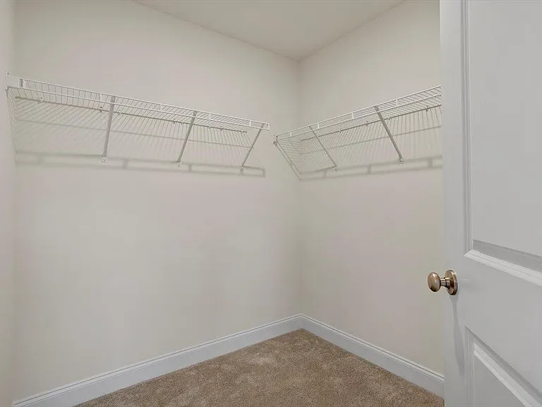 74 Amaryllis Ln — Photo 31
