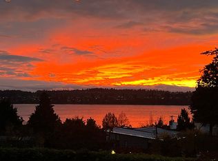 6200 SE 27th St, Mercer Island, WA 98040