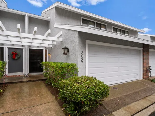 8037 Caminito Mallorca, La Jolla, CA 92037