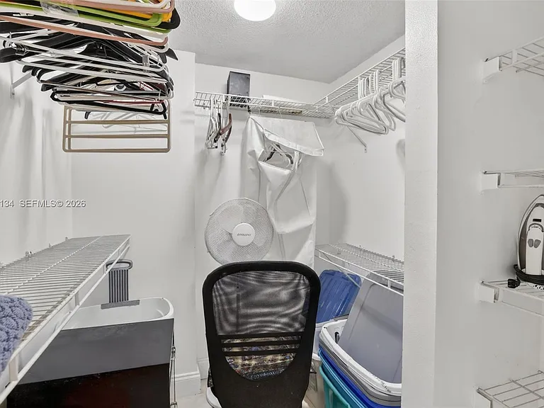 9330 Lagoon Pl #307 — Photo 23