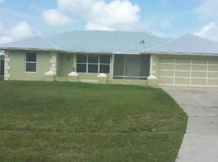 757 NE Emerson St, Port Saint Lucie, FL 34983