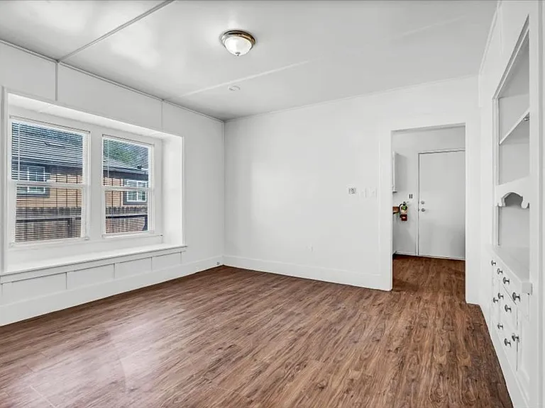 333 E Ivy St — Photo 10
