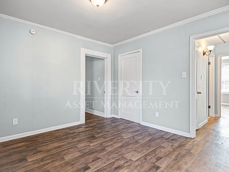 3132 Kingston St — Photo 11