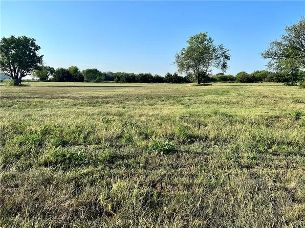2167 Grand Rd, Fort Scott, KS 66701