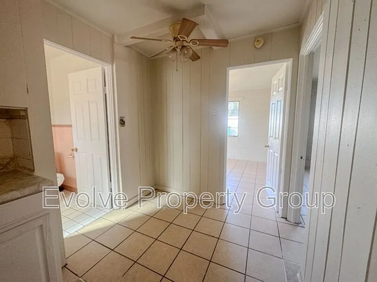 710 N Grove St #C — Photo 5