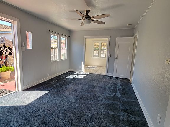 2nd image of 3105 1/2 Broadway Ave
