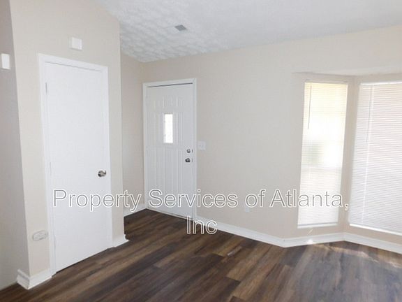 2nd image of 1775 Petite Ln
