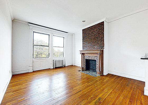 2nd image of 136 Prospect Park W APT 4B