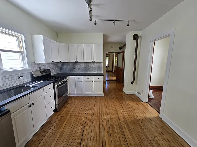 2937 N Ridgeway Ave #2 — Photo 3