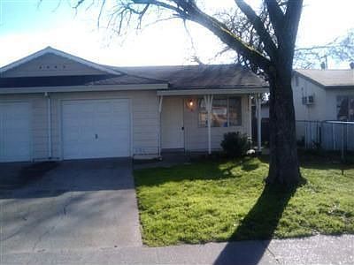 2nd image of 3616 Elkhorn Blvd