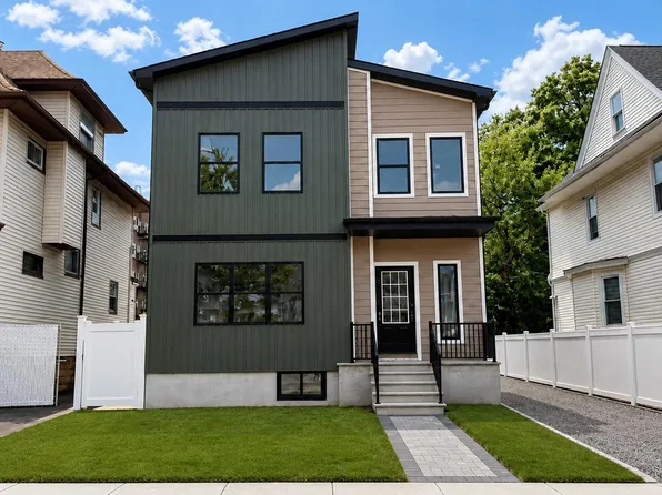 21 Hampton Ter, East Orange, NJ 07018