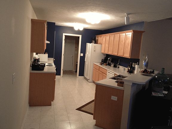 Large kitchen, all appliances included