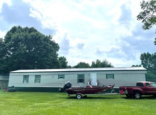 67 Alphabet Ave, Carriere, MS 39426