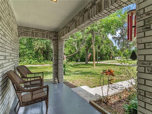 5th image of 11201 Creekview Dr