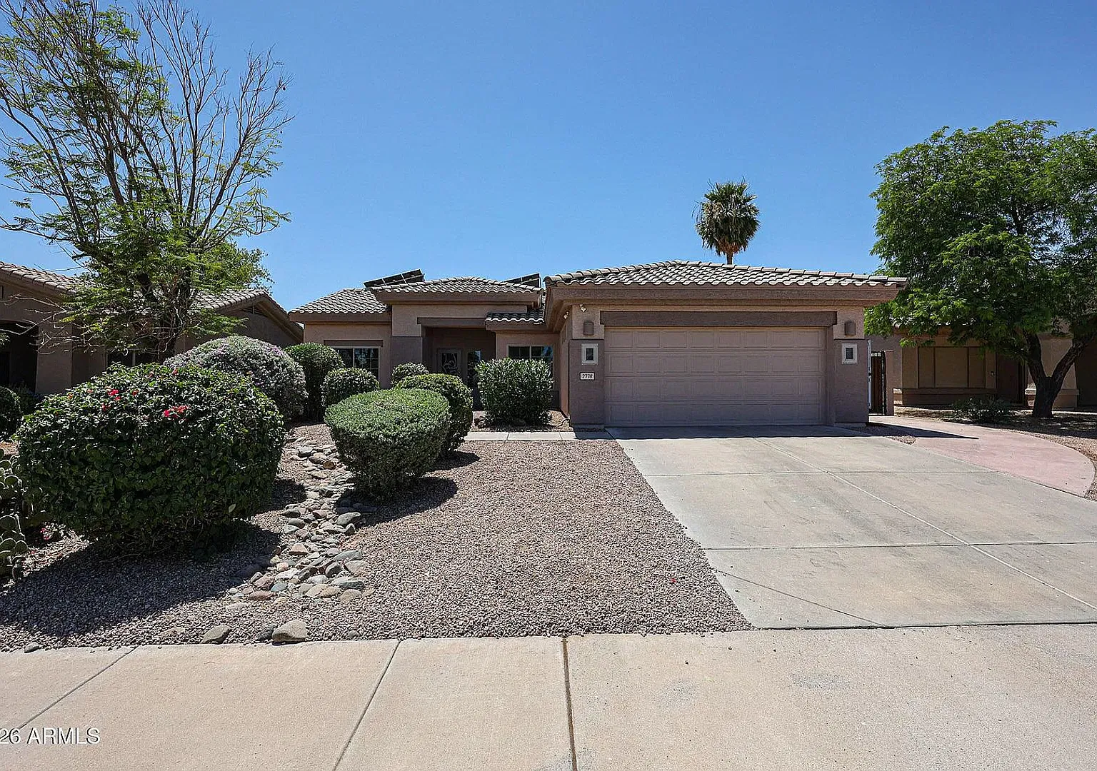 Charming 3BR House in Goodyear — Photo 1
