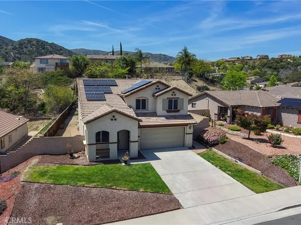 29435 Falling Leaf Dr, Lake Elsinore, CA 92530