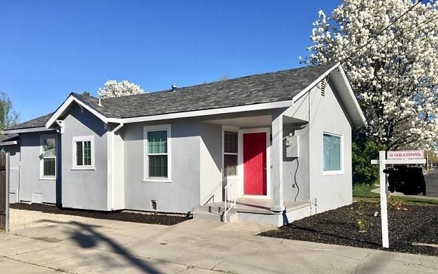 1st image of 704 Clark Ave
