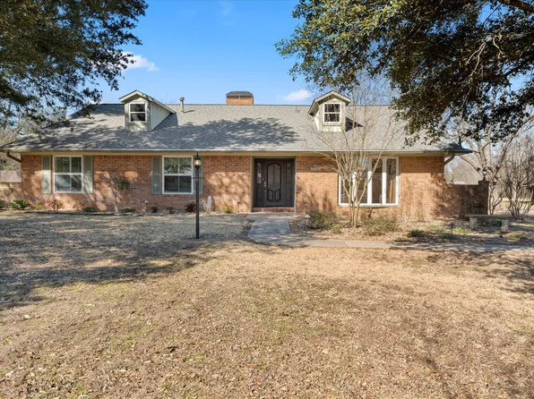 110 Magnolia St, Pittsburg, TX 75686