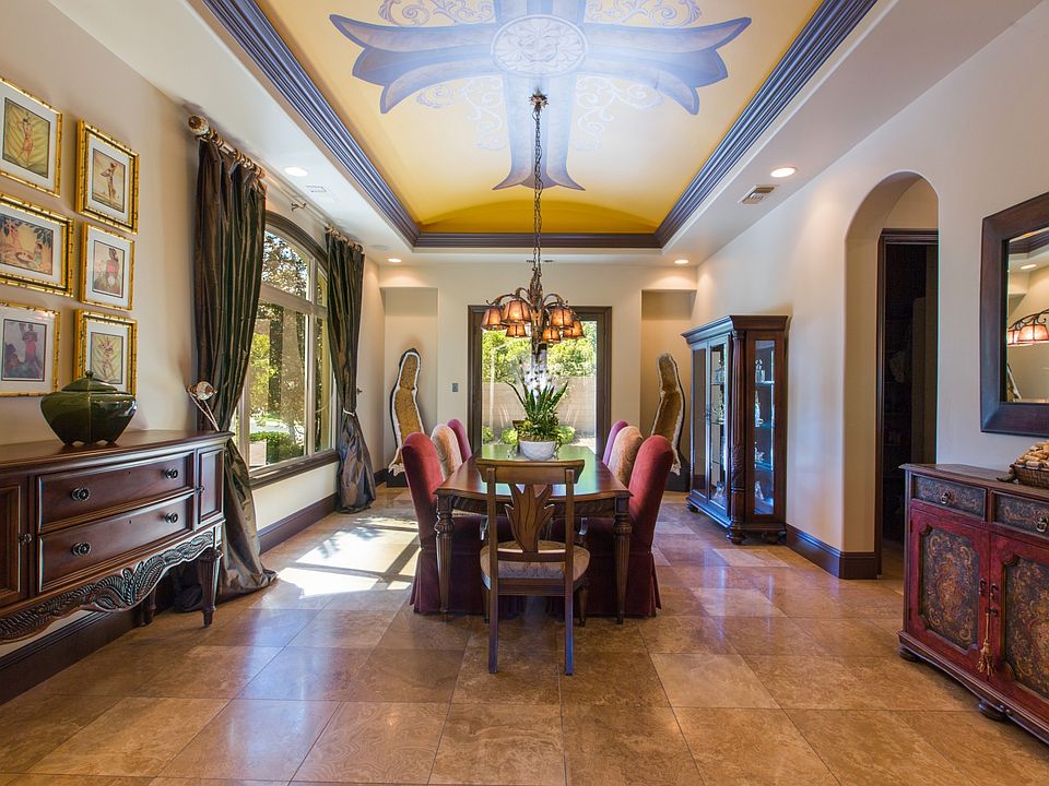 1st image of 30 Golf Estates Dr