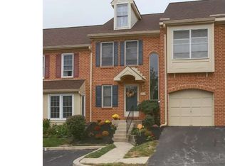 1612 General Howe Dr, Phoenixville, PA 19460