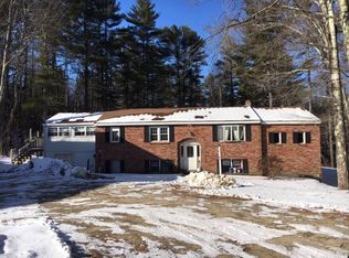 511 Hollis Rd, Hollis Center, ME 04042