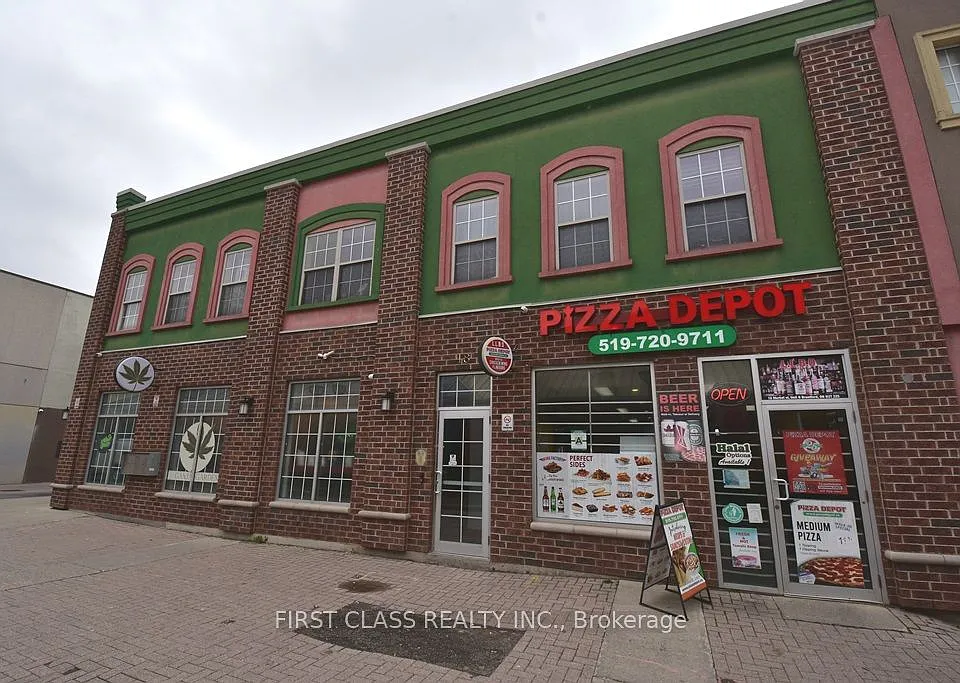 18 Market St #3