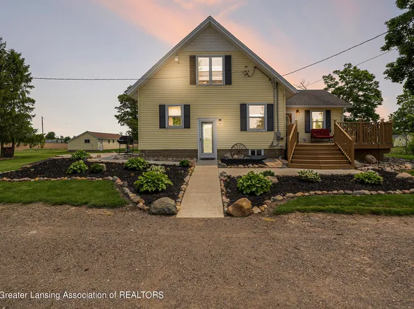 5191 E Parks Rd, Saint Johns, MI 48879