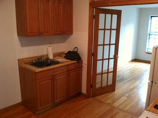 Rented by Kings Court Real Estate | media 8